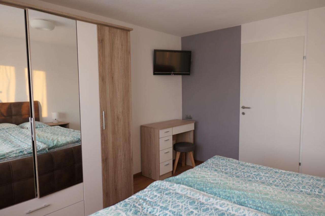 Ferienwohnung Casa Rosa Bildstein エクステリア 写真